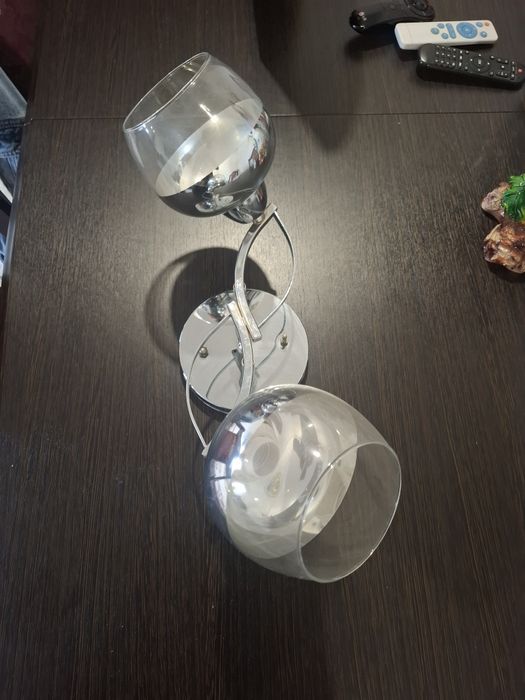 Продам люстры ...