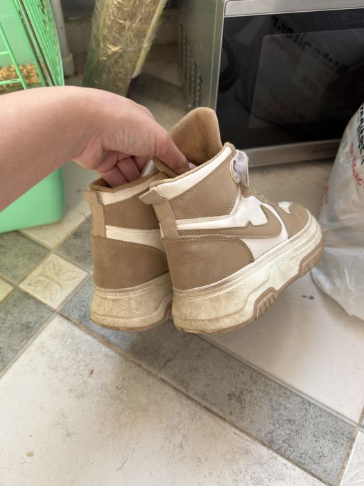 Продам дешево обувь