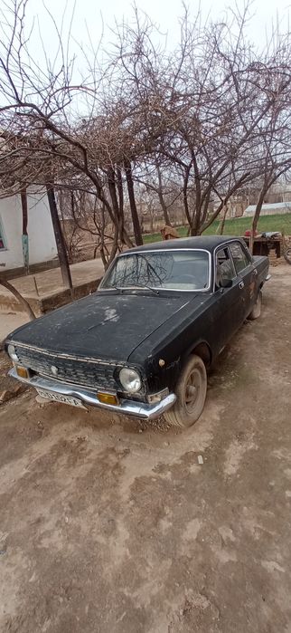 Volga gaz 2410 moshinasi