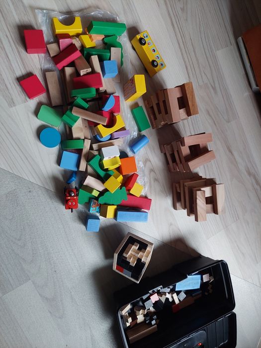 Jucarii logice Jenga Tumbling Towers Trenulet Thomas  Constructii