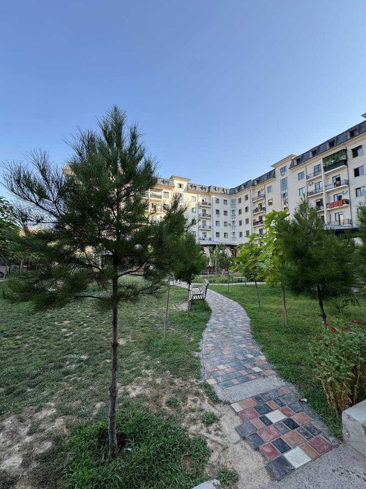 Срочно...Сергели 1 5-метрога якин 4 хона дуплекс 6+7 этаж 120квадрат