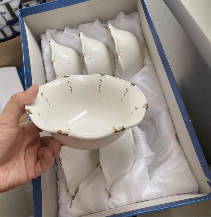 •	Продам посуду по приемлемой цене