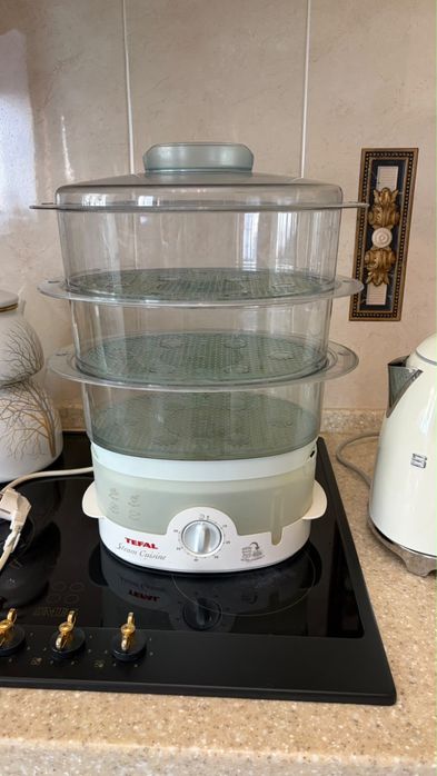 Продам пароварку Tefal