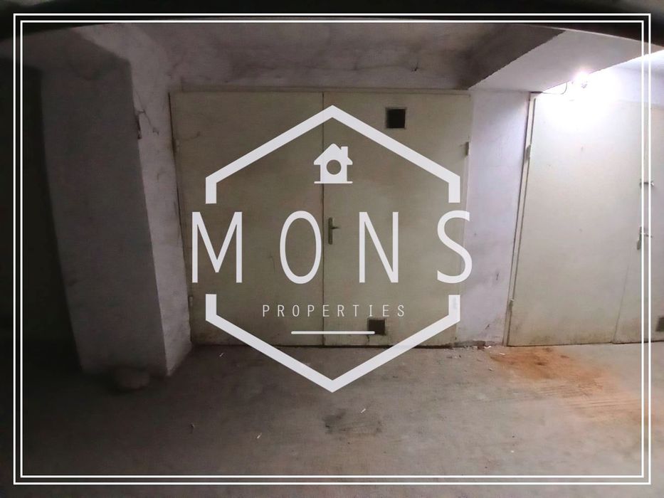 Продава се Гараж / Паркомясто в Велико Търново, Колю Фичето - 30 кв.м за 997 €/кв.м - Снимка #1