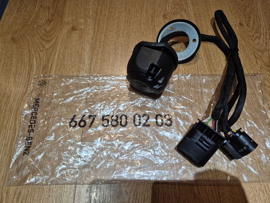 Priza remorcare 13 pini, cu cablu Plug In cu 2 mufe, pentru Mercedes Sprinter 907, A 907 540 00 66
