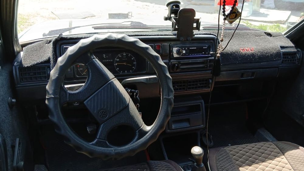 Продам гольф 2 торг есть