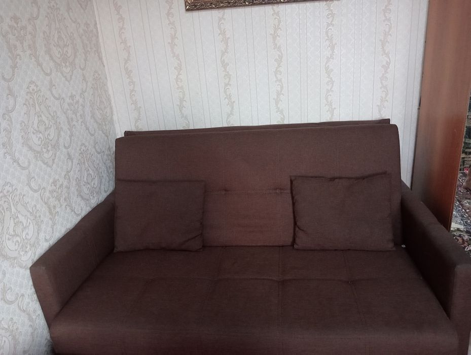 Диванчик_мягкий_