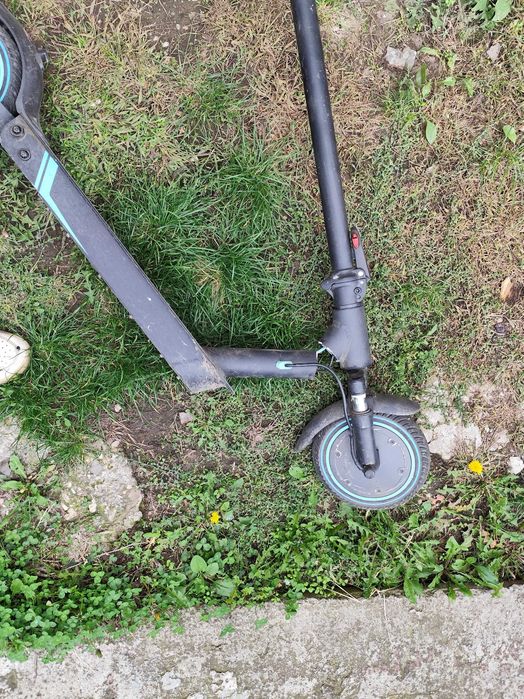 Trotineta electrica pentru piese