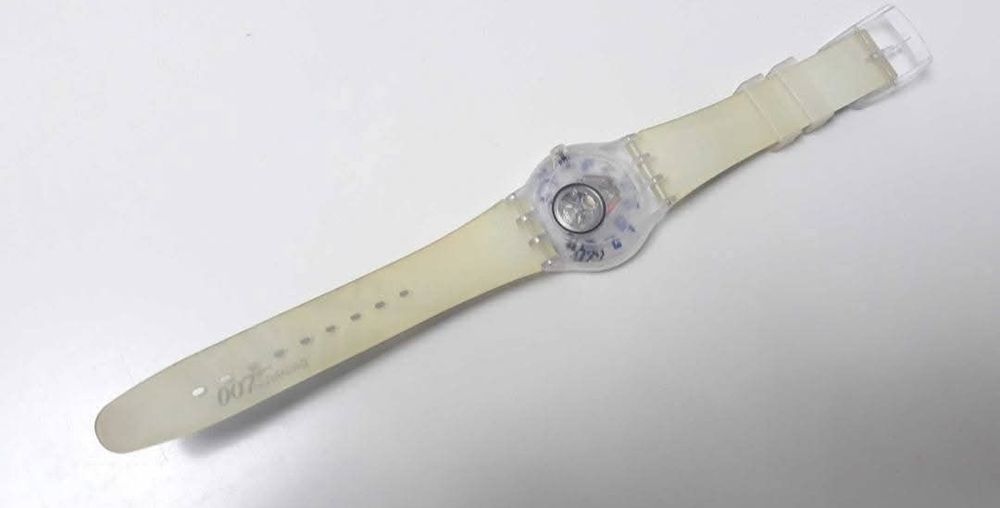 Ceas Elvetian James Bond 007 Swatch SUJK138  - Elliot Carver, rar