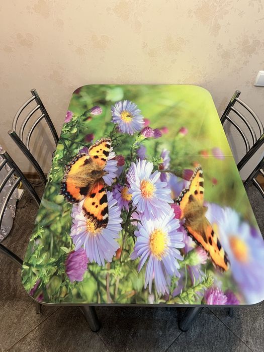 Продам стол со стульями