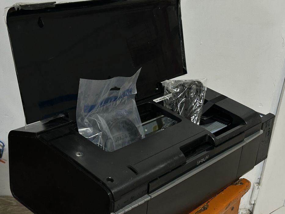 Принтер EPSON 6ти струйный