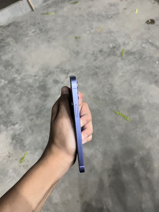 iphone 12 ochilmagan
