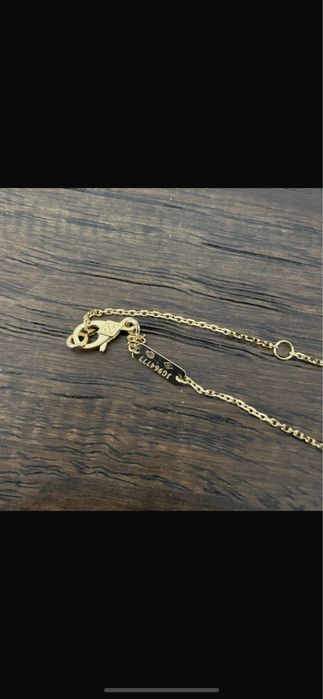 Lant aur 18k Van Cleef