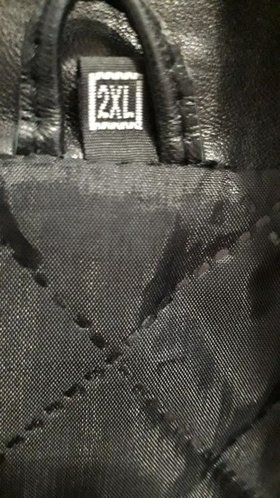 Vand haina piele dama