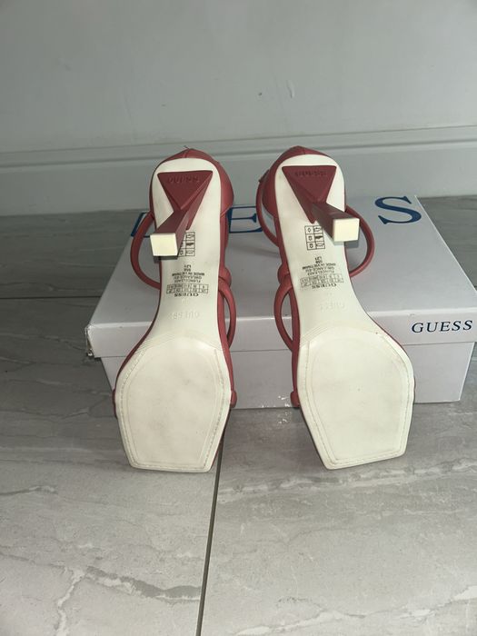 Sandale guess noi
