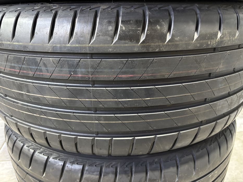 Anvelope NOI de vara Bridgestone 255 45 R19