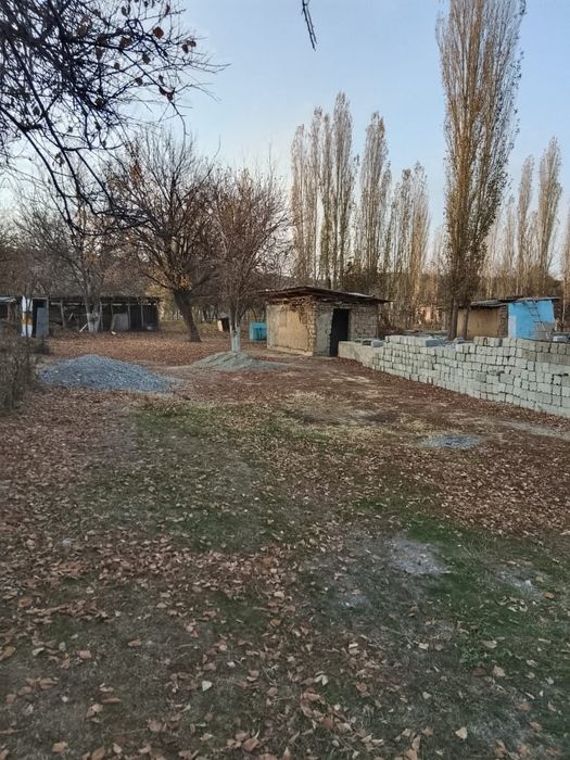 Участок 25 соток с времянкой..