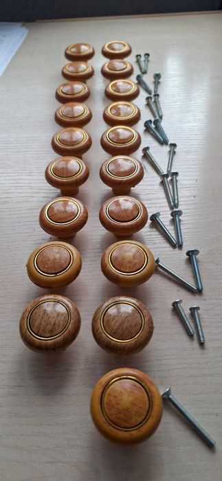 Продам мебельные ручки