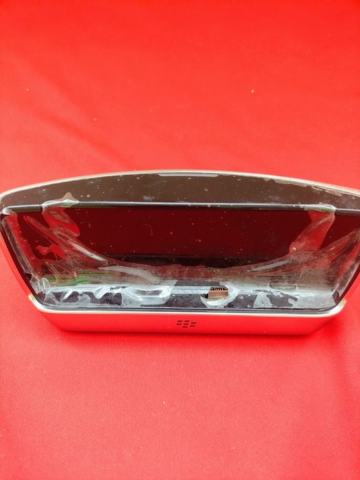 Dock de încărcare Blackberry ( Nou nouță,folii)