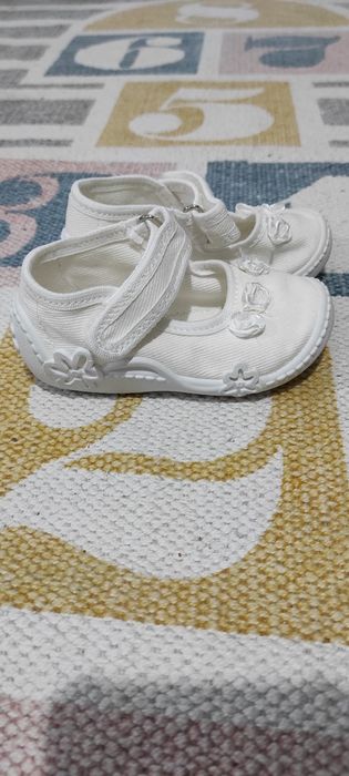 детски обувчици 22