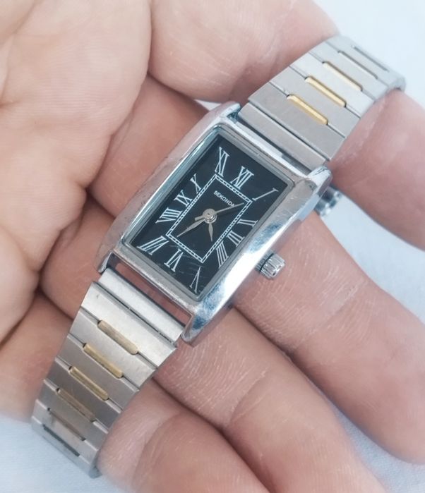 Ceas de damă Sekonda cu quartz, curea si carcasa din otel inoxidabil.