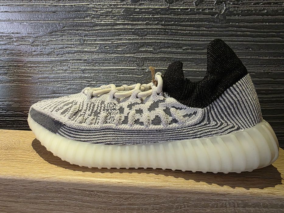 Adidas YZY 350 V2 CMPCT