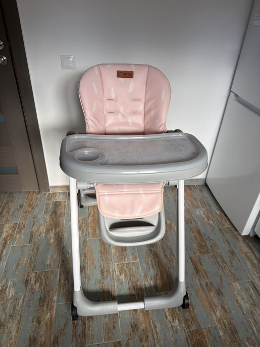 Scaun de masa pentru copii MOMI