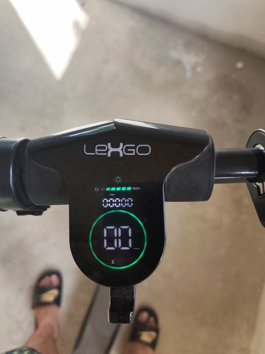 Vând trotineta electrica lexgo