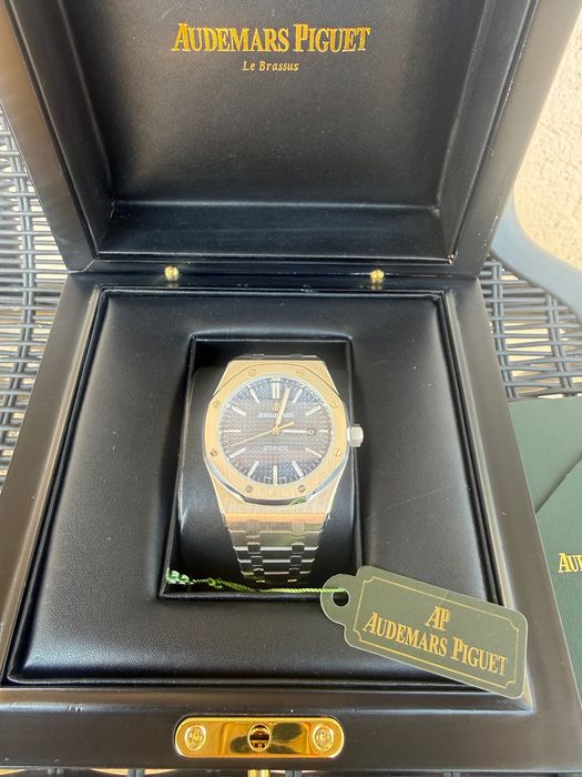 Часовник Audemars Piguet