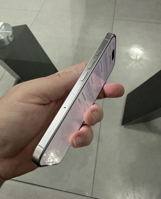 Vand iphone 16 Pro 256 GB