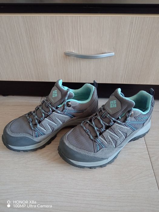 Обувки Columbia 45 и 38