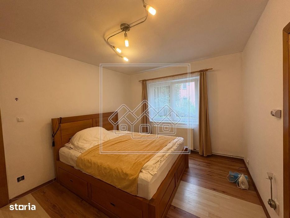 Apartament mobilat modern, 36 mp utili - Zona V. Aaron — fotografia 1