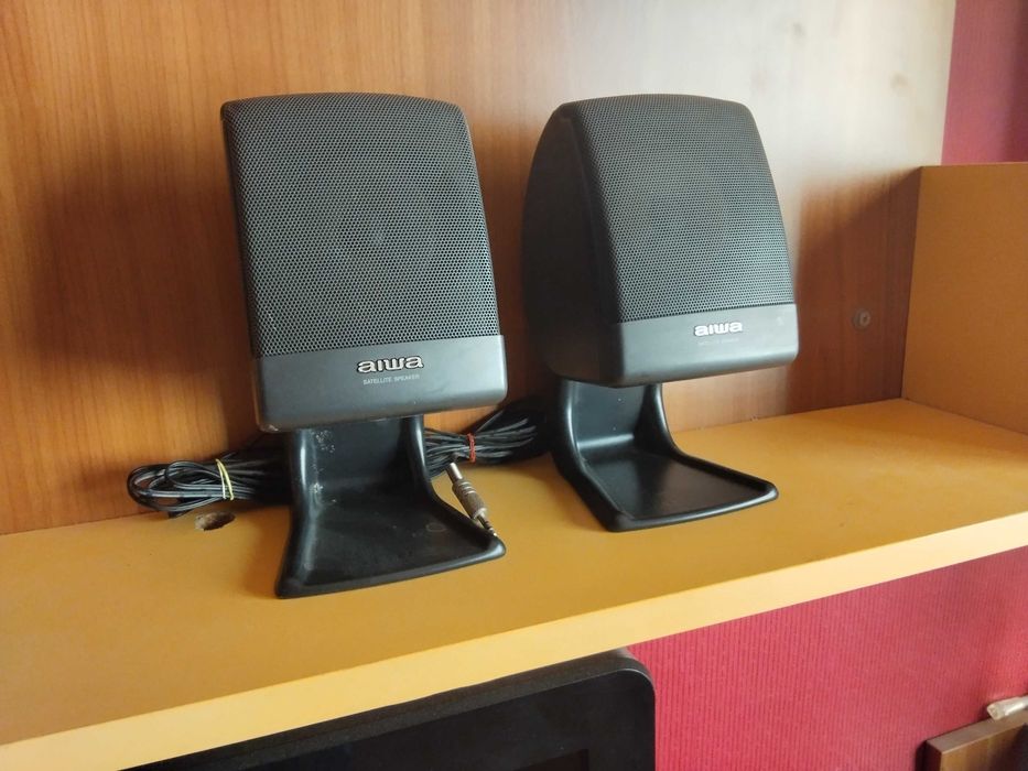 малки оригинални студиини тонколони AIWA 2x10w нов внос, перфектни