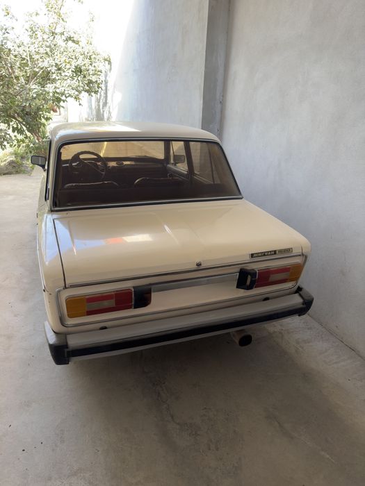 ваз 2106 сотилади. срочно пул зарул булиш нархи шу