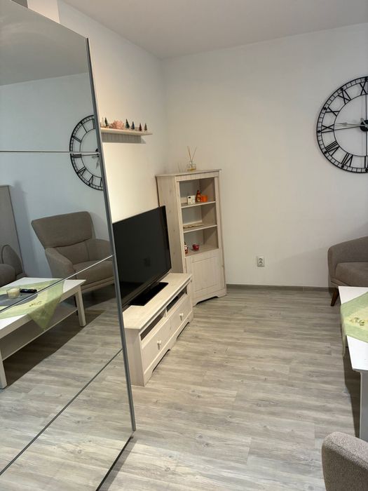 Anchiriez apartament an regim hotelier 200 lei pe noapte zona balanta