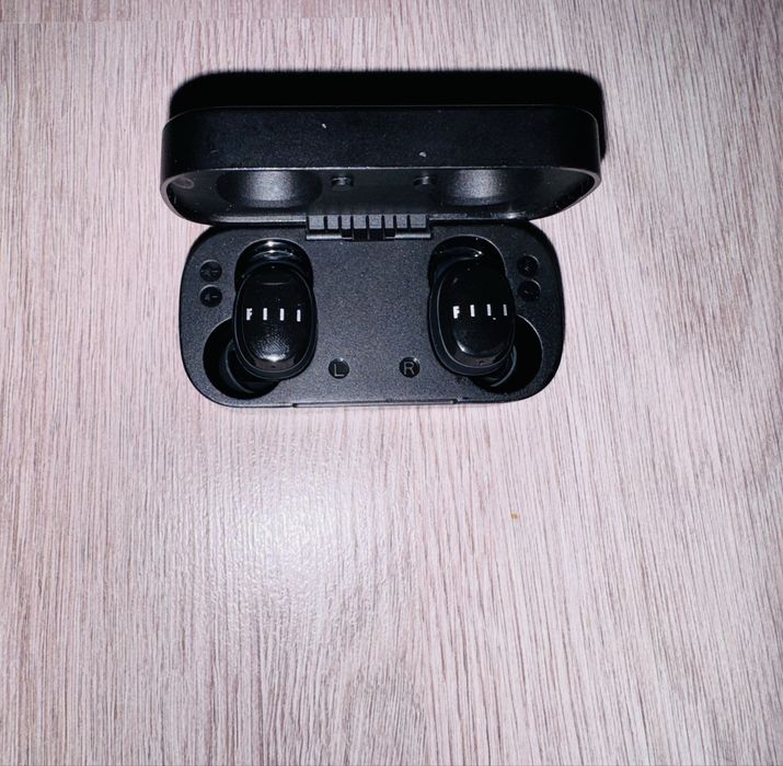 Беспроводные Bluetooth-наушники Fiil TWS