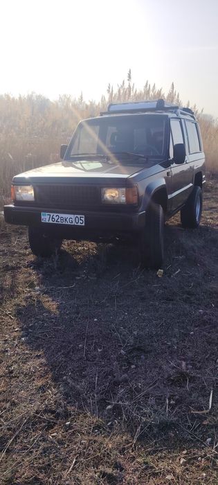 Джип Исузу троопер