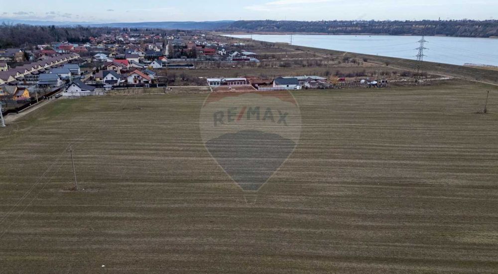 Teren intravilan de vanzare Lilieci, Hemeiusi