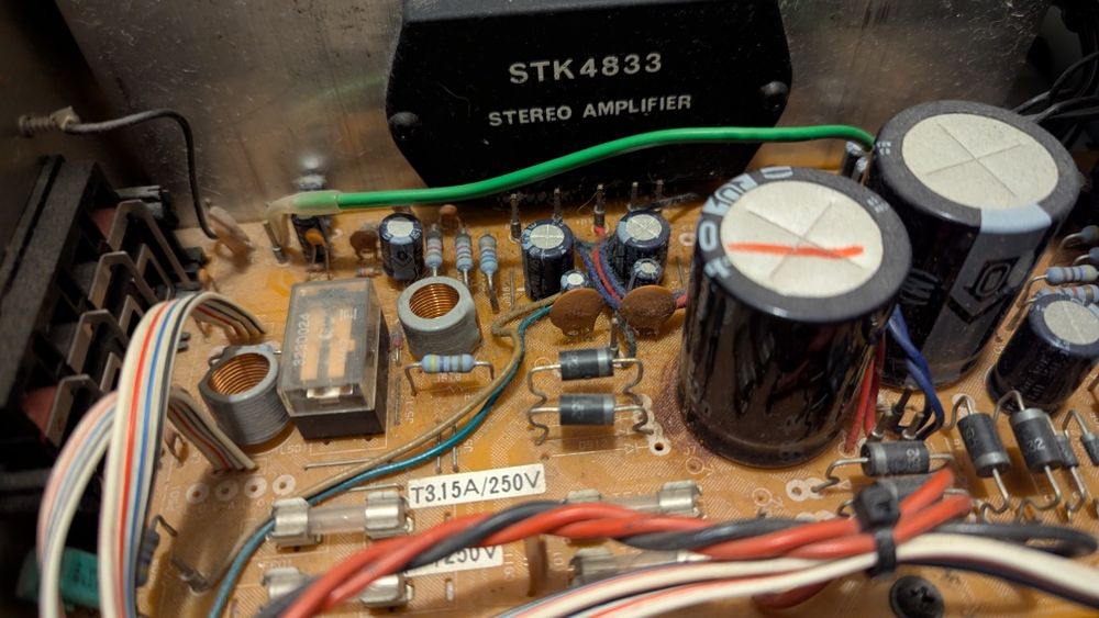 Amplificator Onkyo A-8220