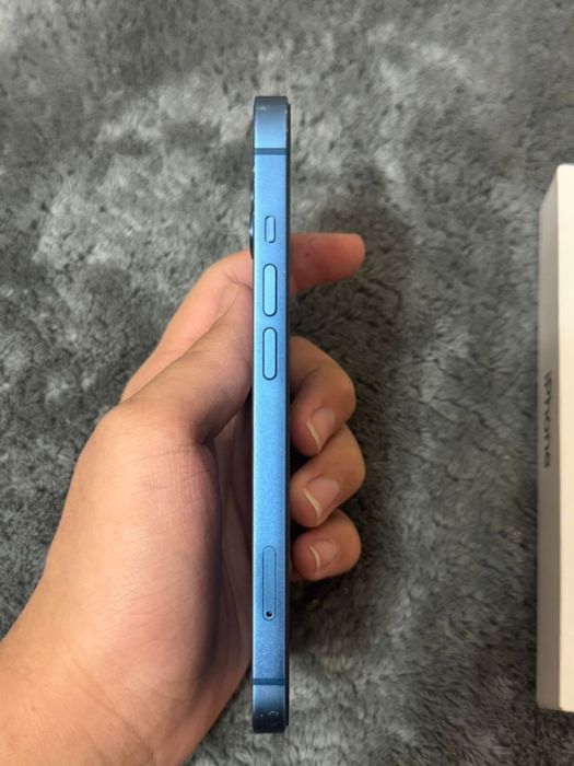 Обменяю свой iPhone 13