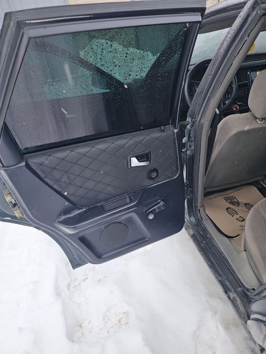 Ауди 80 б4 на карбе с гуром