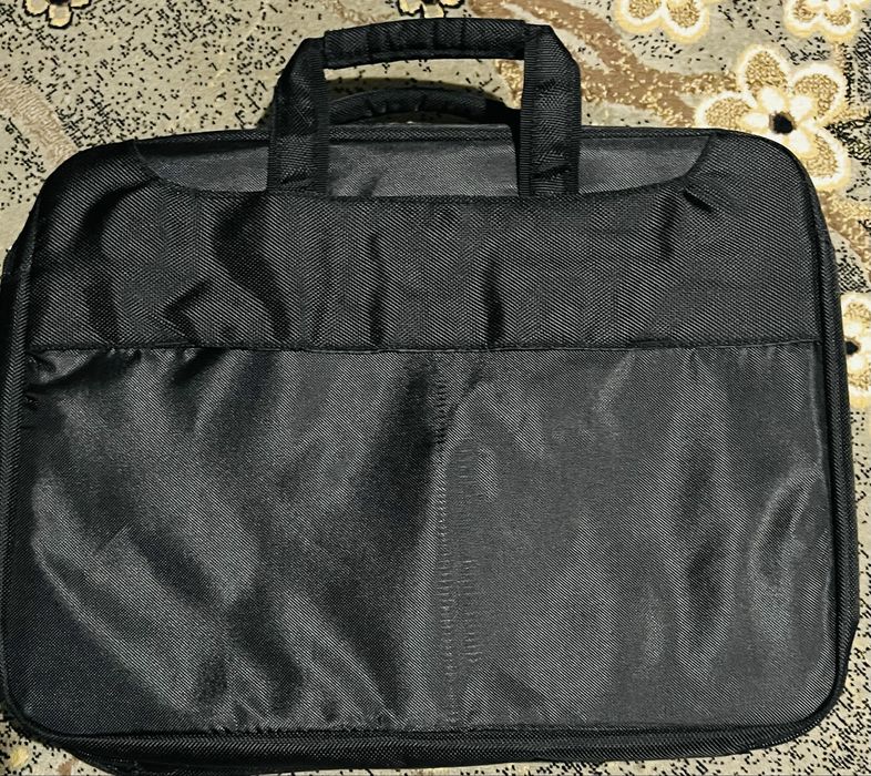 Сумка новая для ноутбука