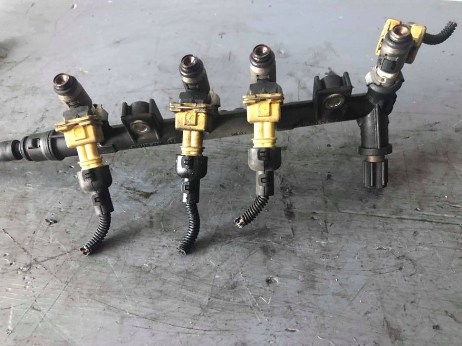 rampa cu injectoare fiat punto 1.2 b 1999-2012