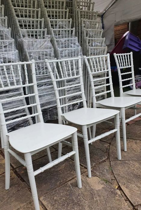 Scaune Chiavari Tiffany Mures