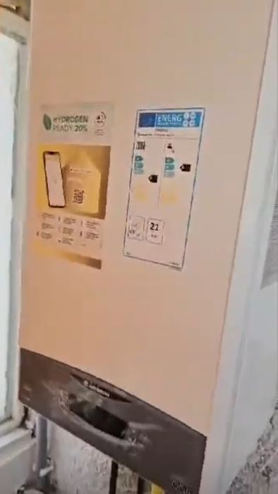 Inchiriez apartamnet 2 camere