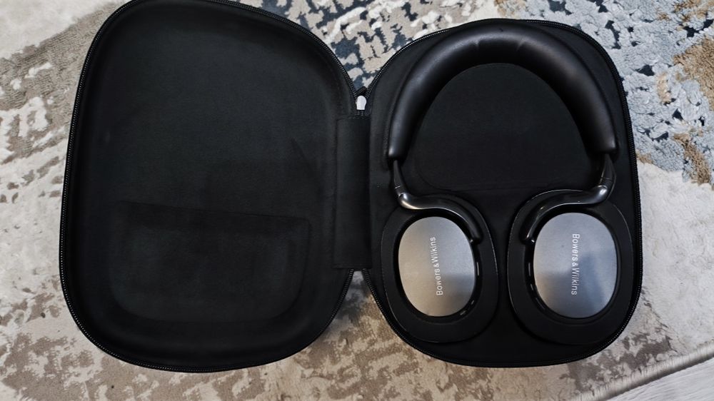 Bowers & Wilkins PX7 S3