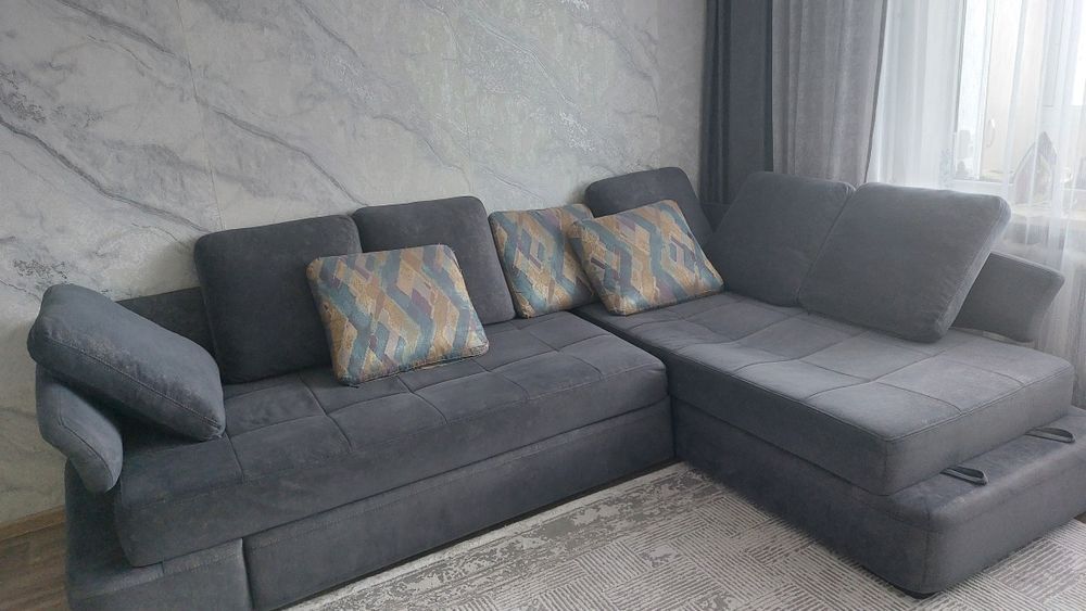 Продам угловой диван