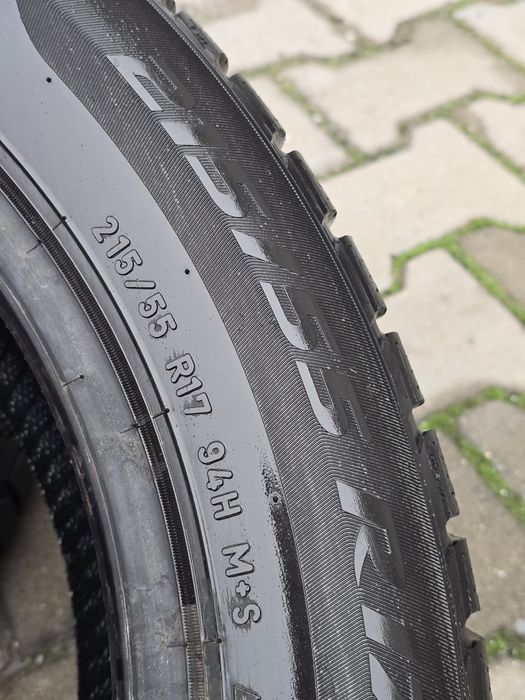 215 55 17 Pirelli