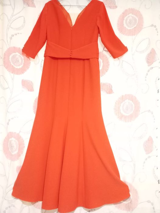 Rochie elegantă de la casa de modă