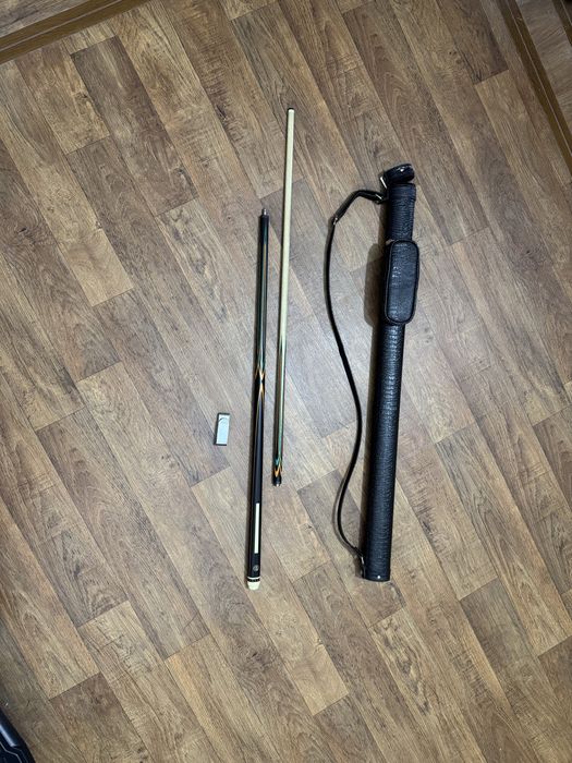 Бильярдный кий + тубус в отличном состоянии